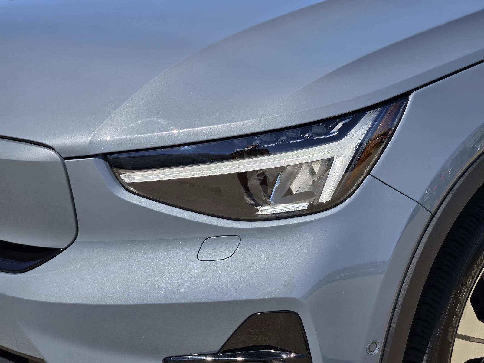Used 2023 Thunder Gray Metallic Volvo Plus image 8