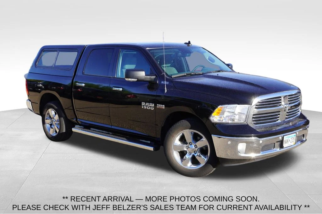 2016 RAM 1500 Big Horn 4x4 Crew Cab 5'7's photo