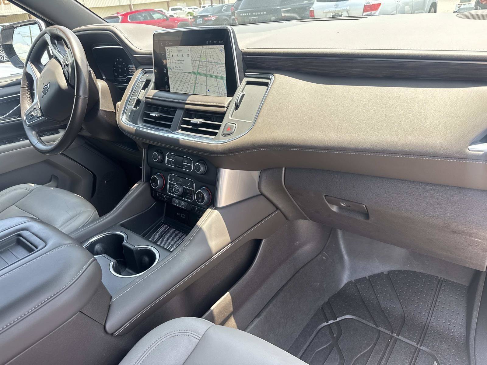 Used 2022 White Chevrolet Z71 image 38