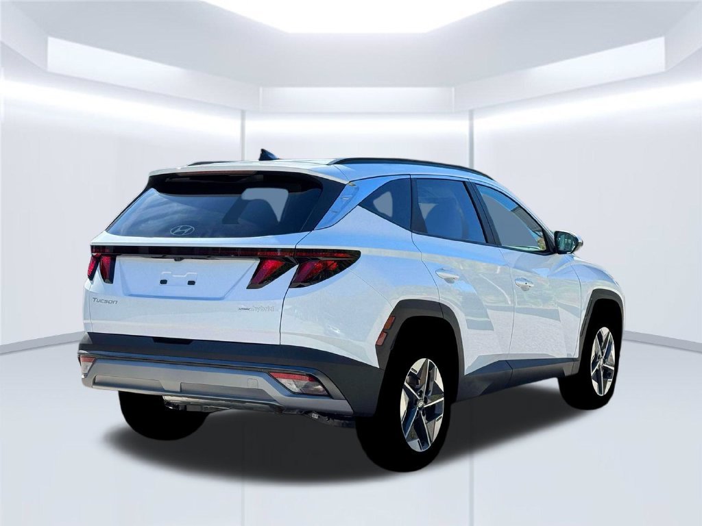 New 2026 White Hyundai SEL image 7