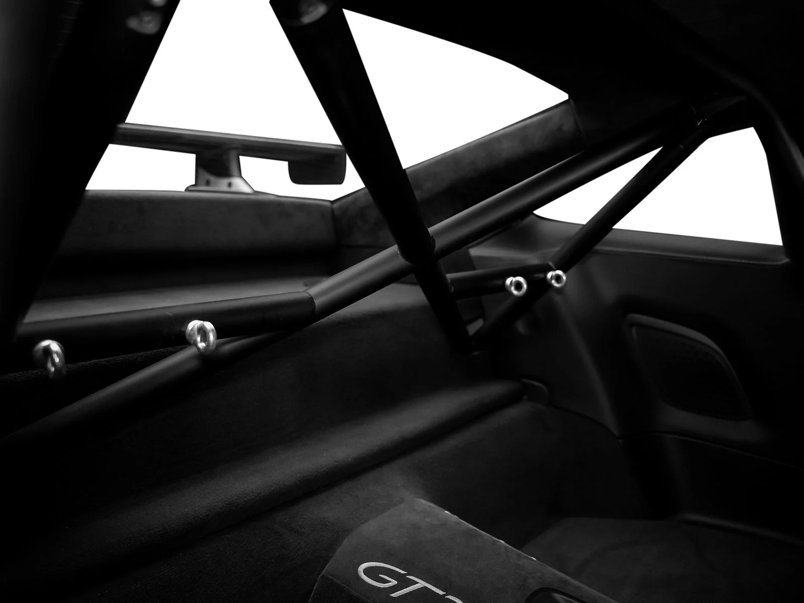 Used 2018  Porsche GT3 image 39