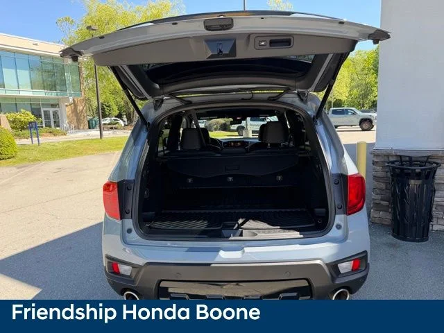 Used 2023 Gray Honda Elite image 37