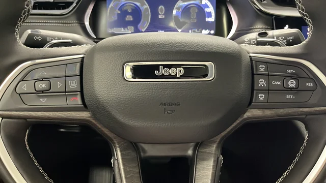 New 2026 Steel Blue Exterior Paint Jeep Limited image 16