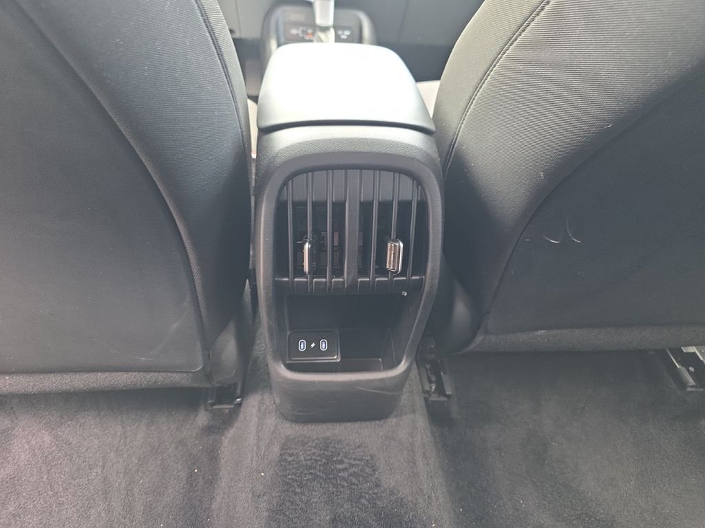 Used 2025 Yellow Hyundai SEL image 33