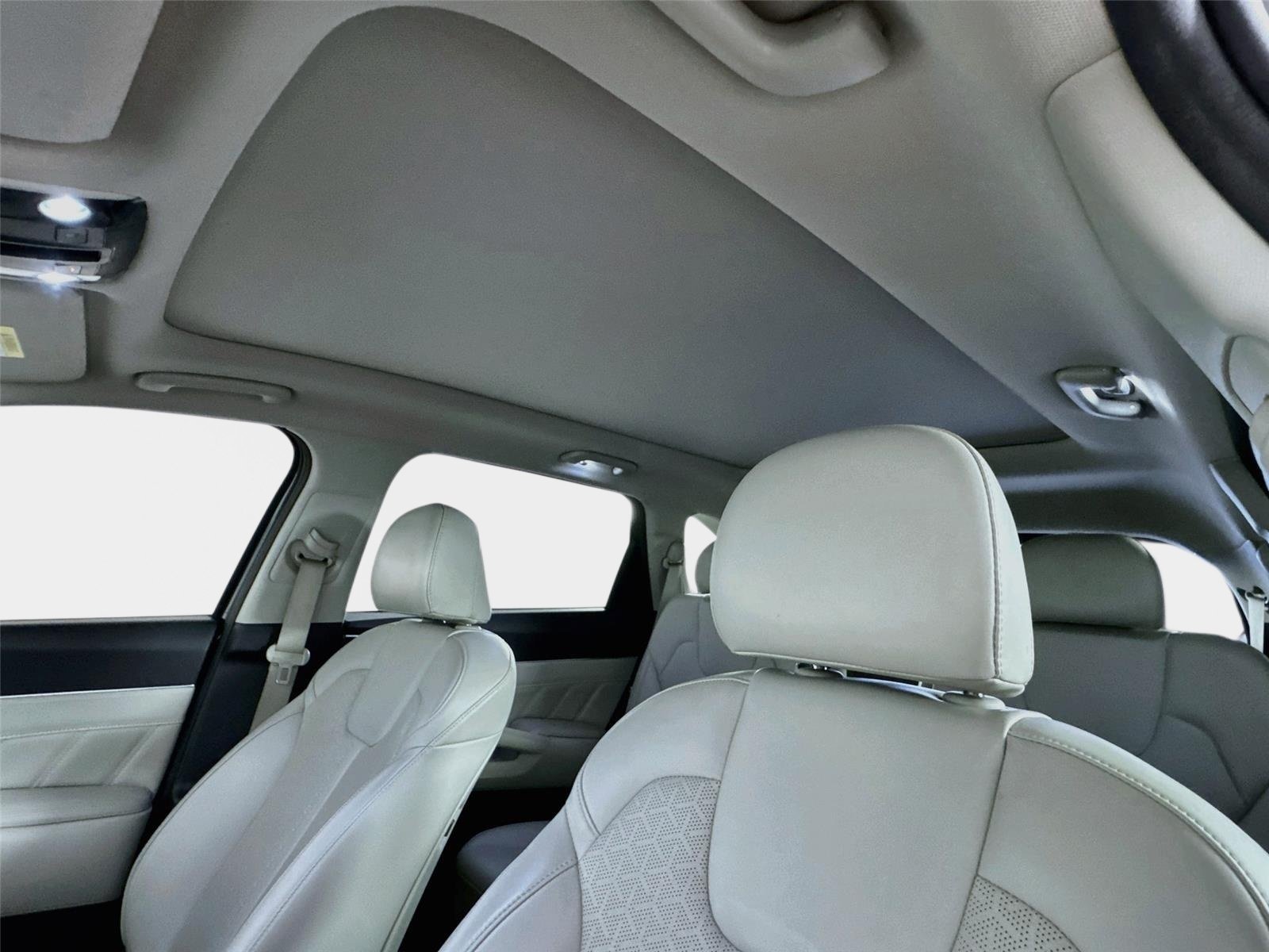 Used 2021 Gravity Gray Kia SX image 14