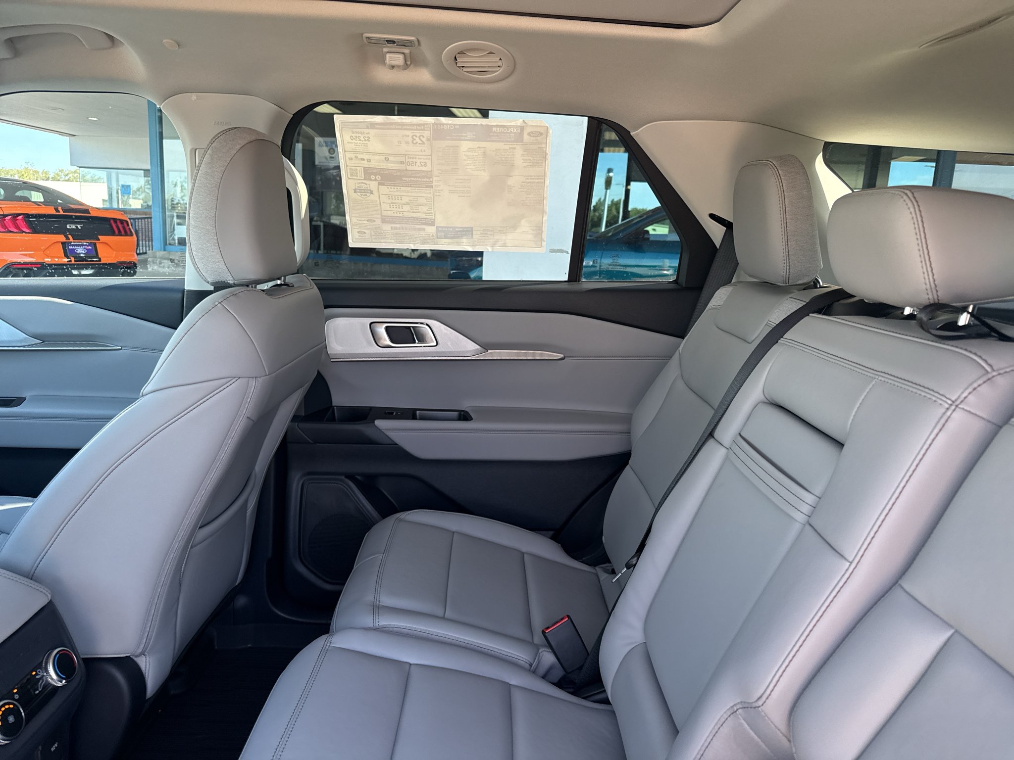 New 2026 Space White Metallic Ford Active image 13