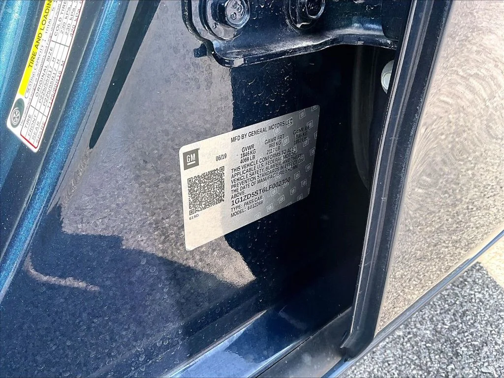 Used 2020 Blue Chevrolet LT image 35