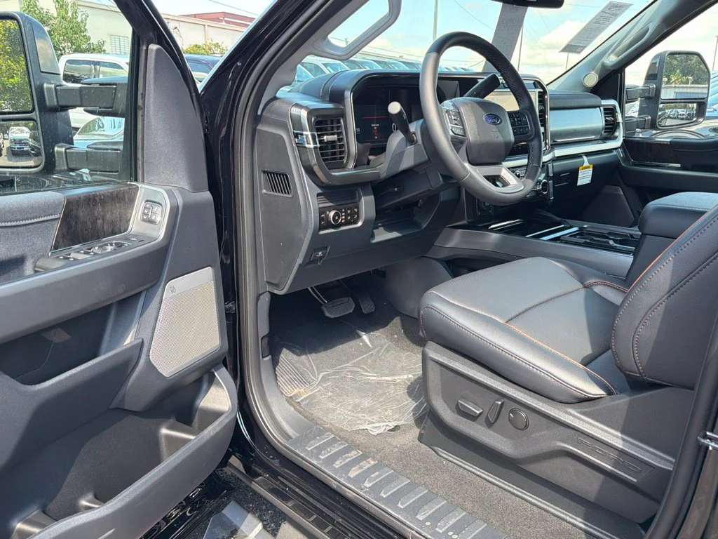 New 2027 Agate Black Metallic Ford F-250® Lariat® image 11