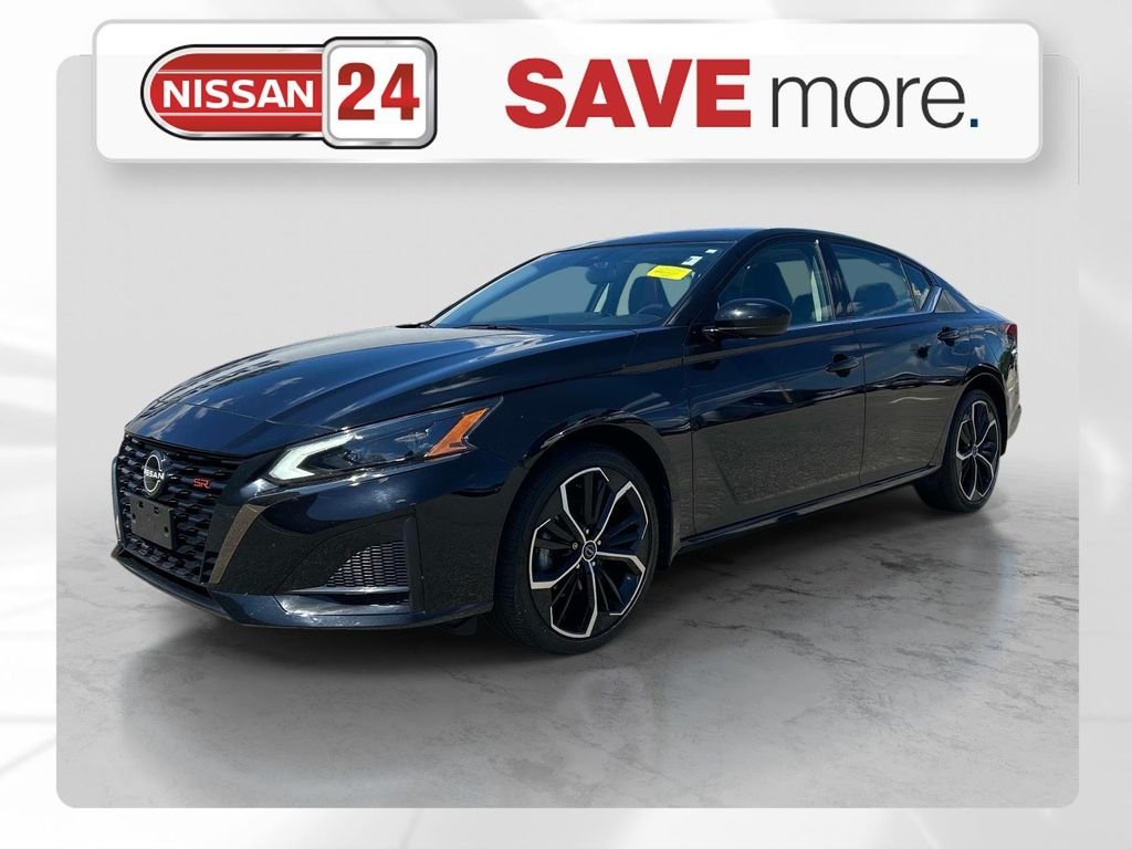 Used 2023 Black Nissan 2.5 SR image 1