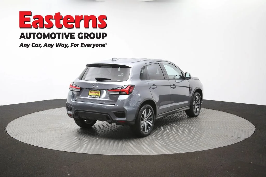 Used 2024 Gray Mitsubishi 2.0 ES image 40