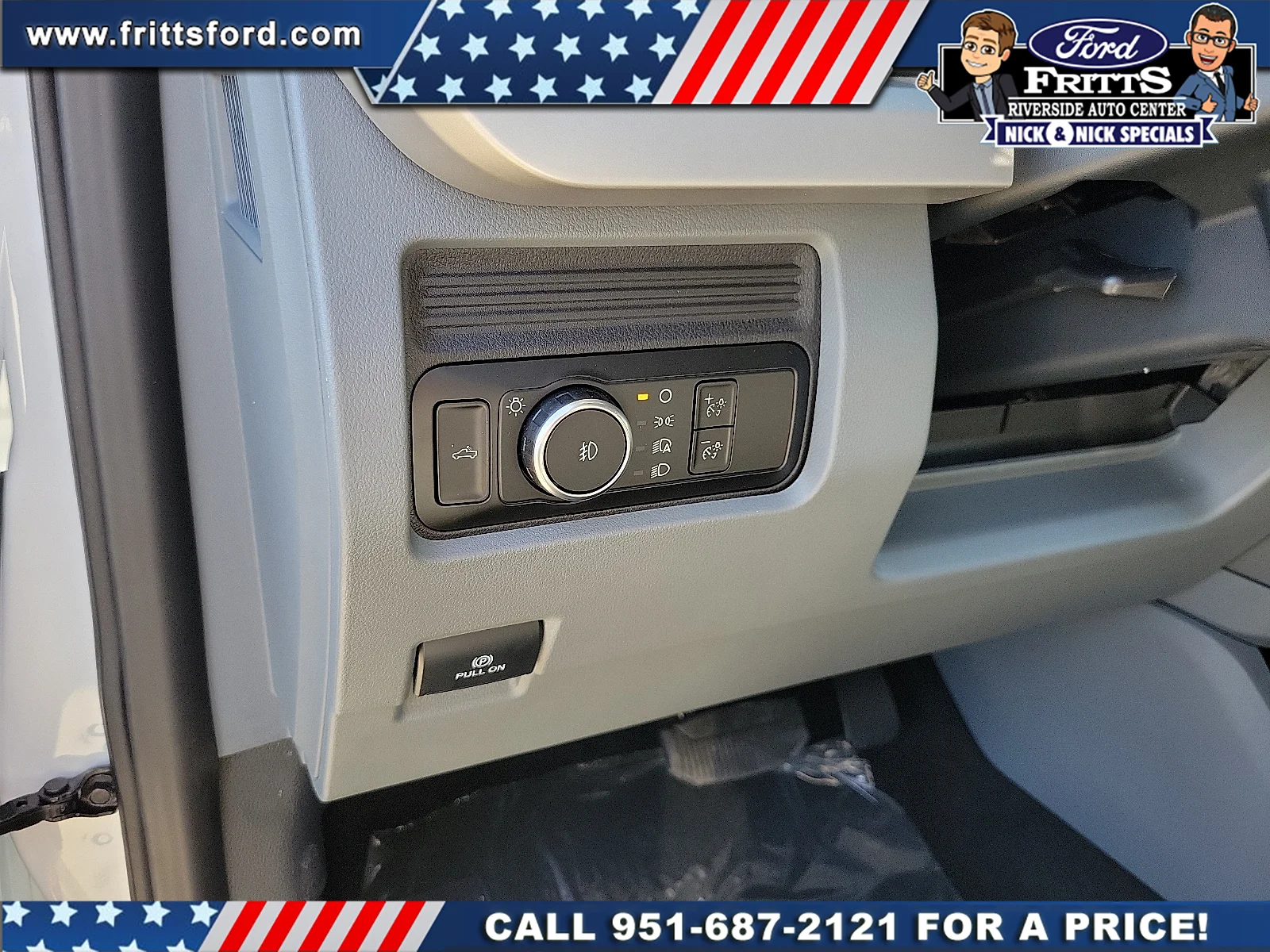 New 2026 Oxford White Ford F-250® XLT image 13