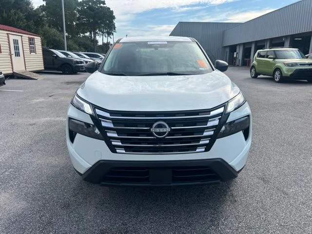 Used 2024 White Nissan S image 2