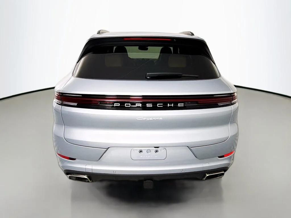 Certified Used 2026 Dolomite Silver Metallic Porsche  image 28