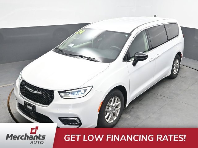 Used 2024 White Chrysler Touring L image 25