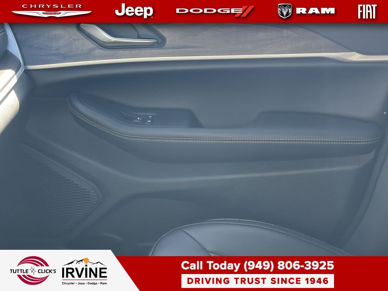 New 2026 Diamond Black Crystal Pearl-Coat Exterior Paint Jeep 85th Anniversary Edition image 21
