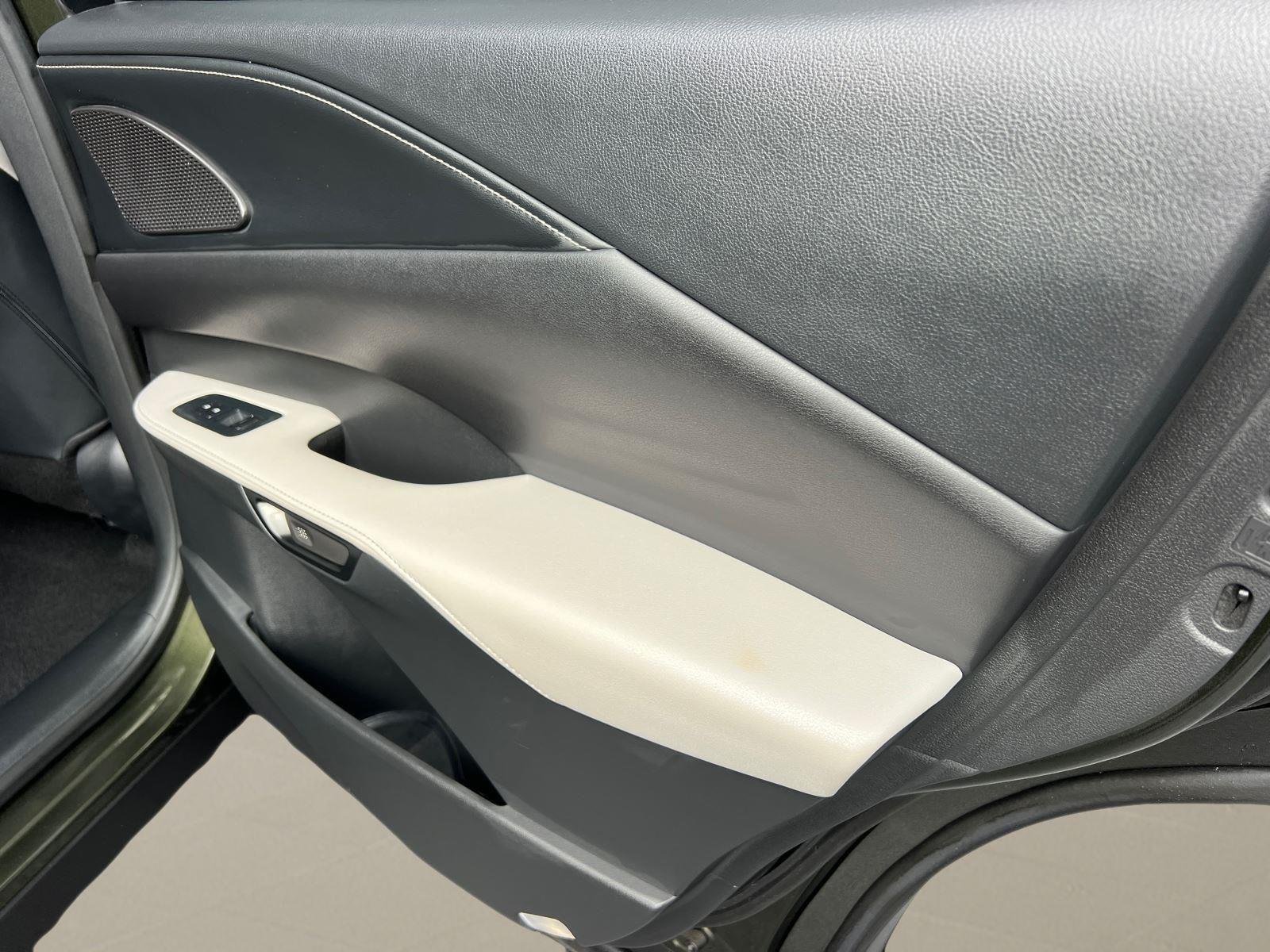 2023 Lexus RX 350 - Photo 17