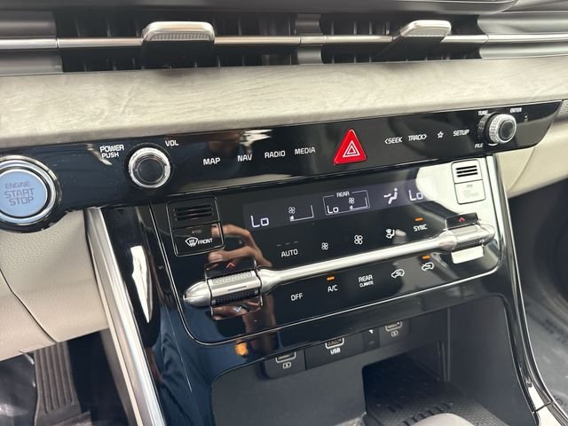 2024 Kia Carnival SX - Photo 19