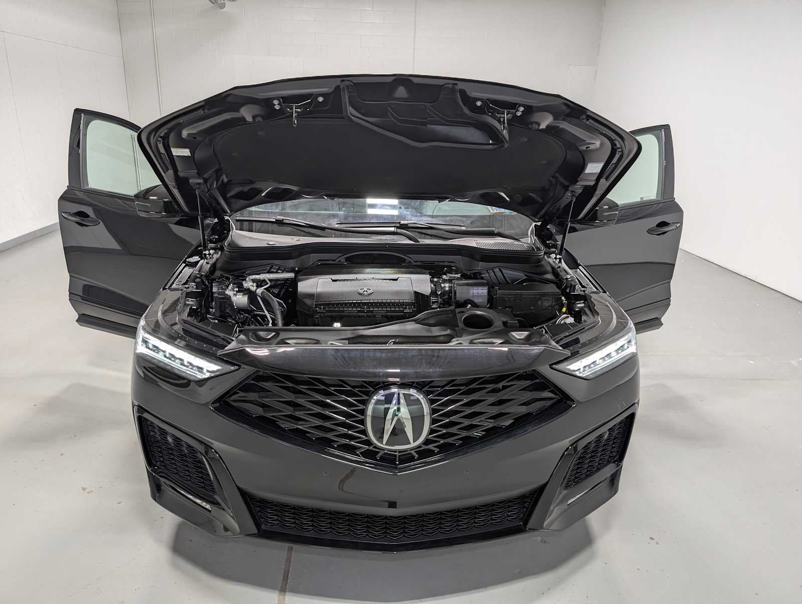 2026 Acura MDX A-Spec Package - Photo 10