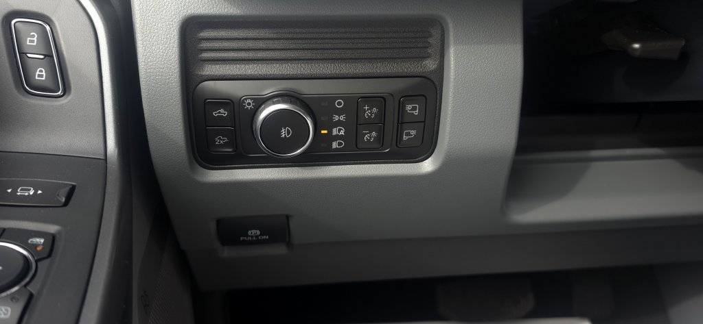 New 2027 Neptune Blue Ford F-350® XLT image 17