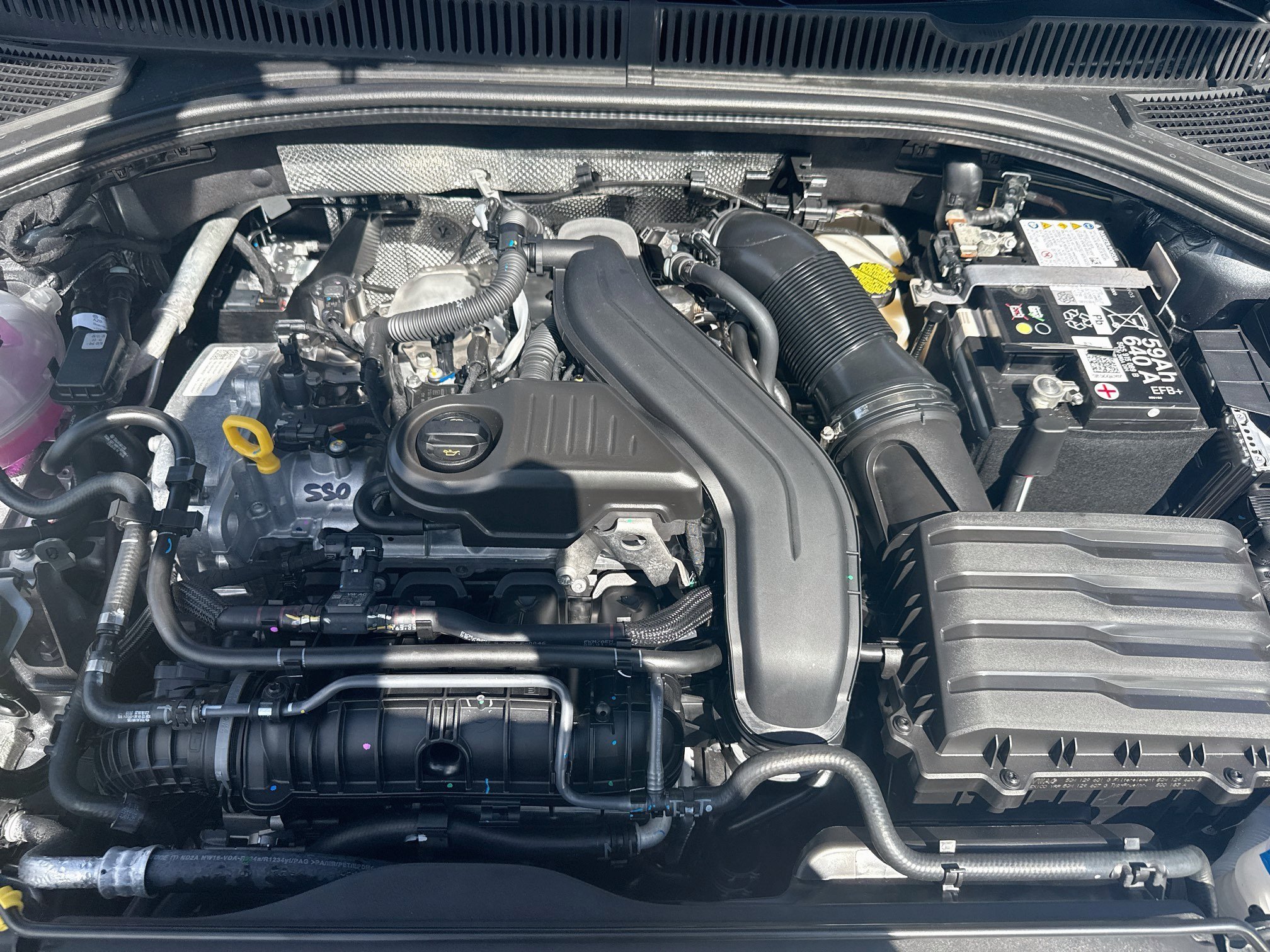 New 2027 Platinum Volkswagen S image 24