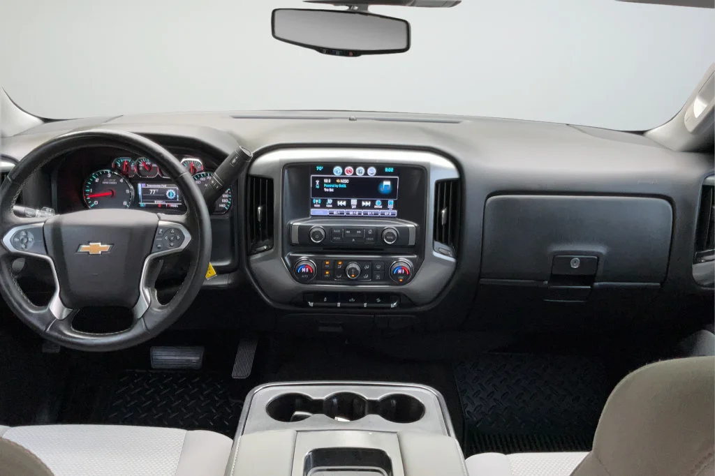 2017 Chevrolet Silverado 1500 LT Z71 - Photo 11