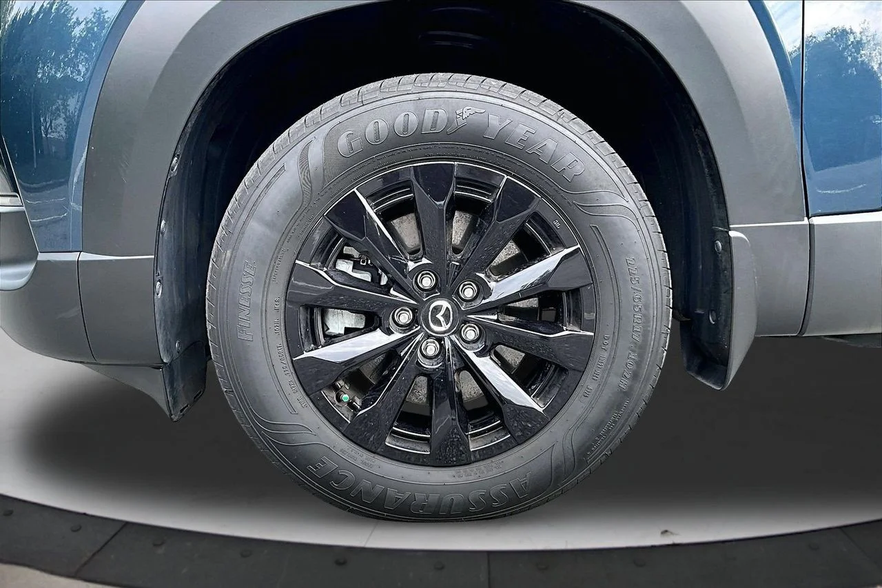 Used 2025 Blue Mazda Premium image 33