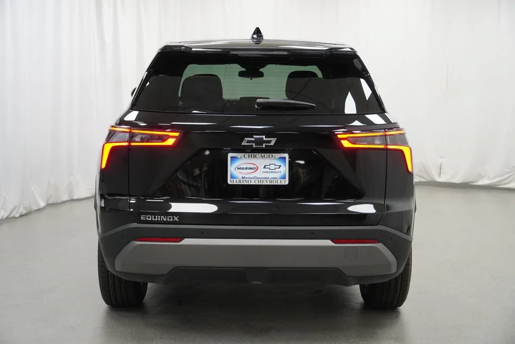 2027 Chevrolet Equinox LT - Photo 34
