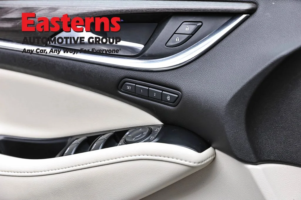 Used 2022 Blue Buick Avenir image 20