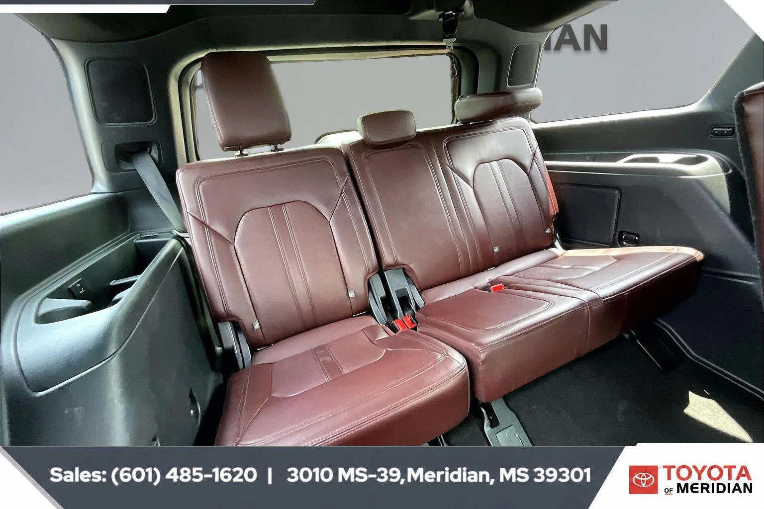 Used 2024 Dark Matter Gray Ford Limited image 21