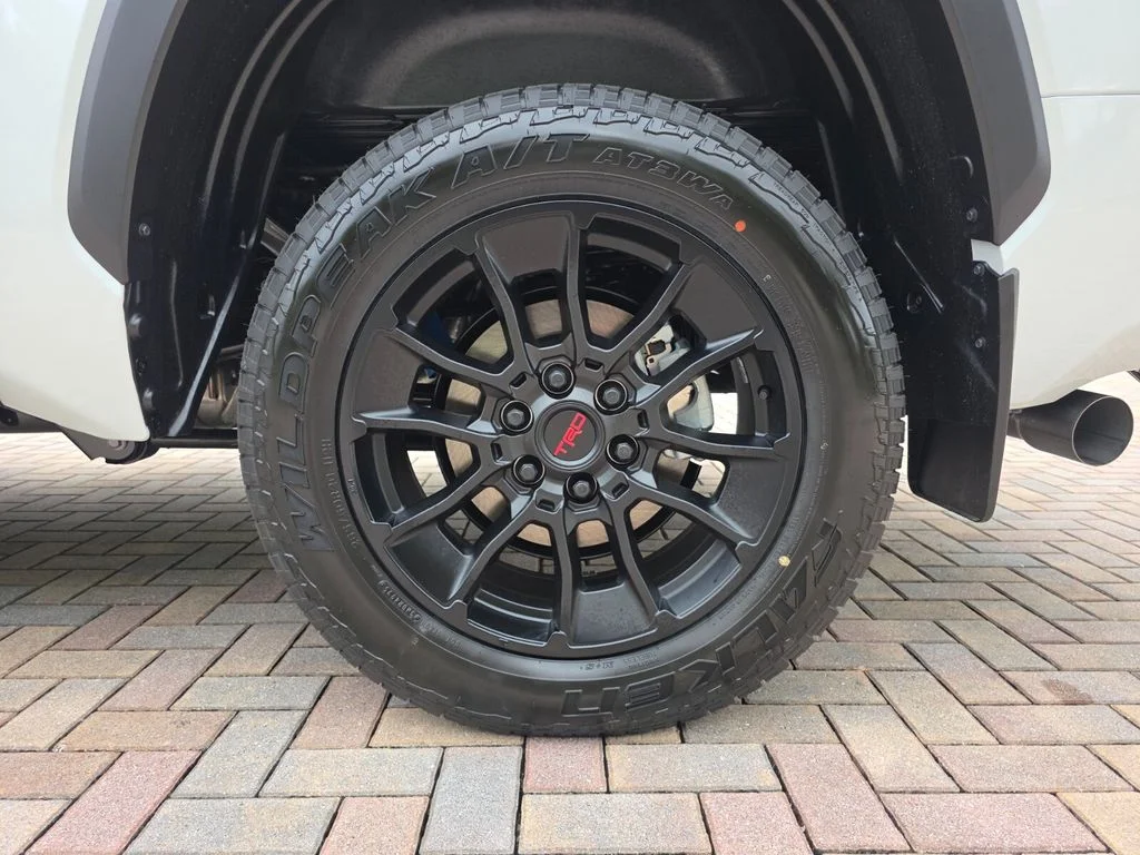 2026 Toyota Tundra Limited - Photo 19