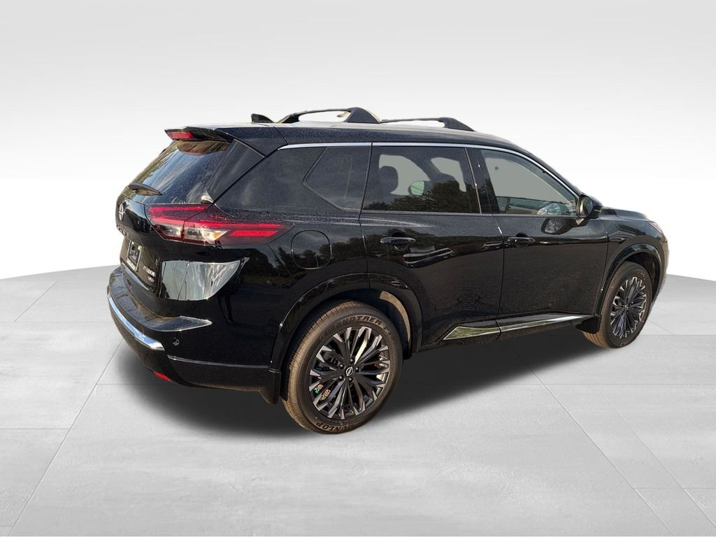 New 2026 Black Nissan Platinum image 6