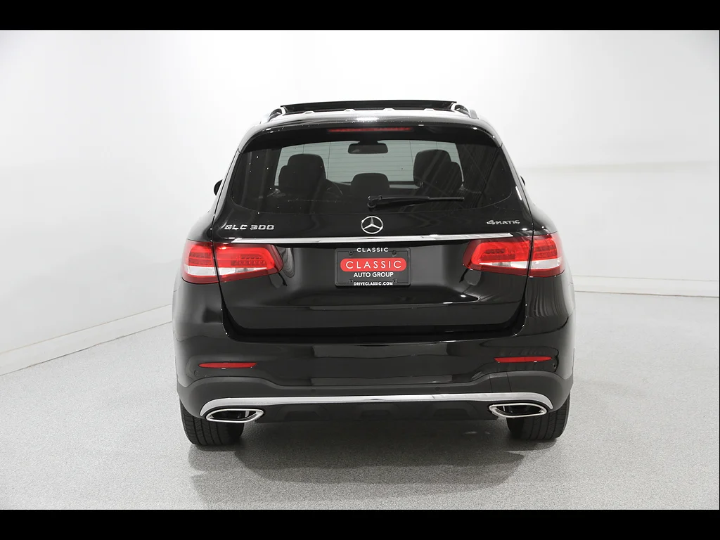 Used 2019 Black Mercedes-Benz GLC 300 4MATIC® image 19