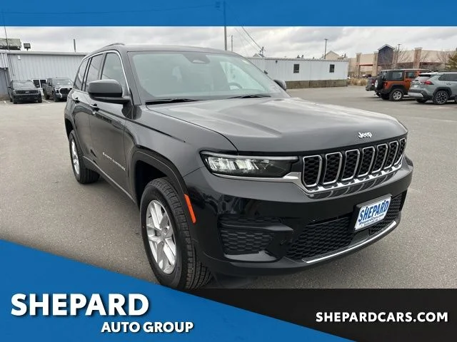 2026 Jeep Grand Cherokee Laredo