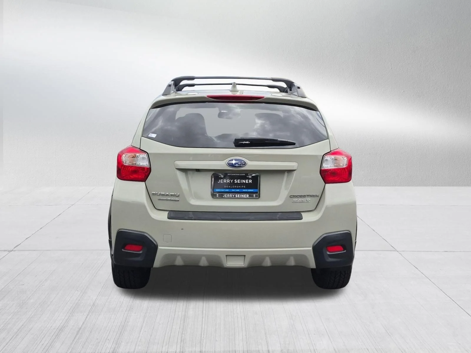 Used 2016 Desert Khaki Subaru Limited image 4