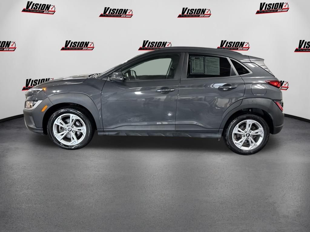Used 2023 Gray Hyundai SEL image 2