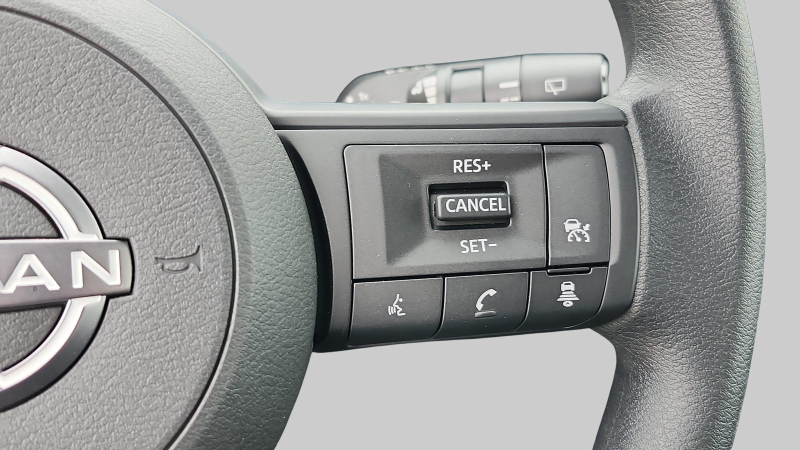 2026 Nissan KICKS S - Photo 18