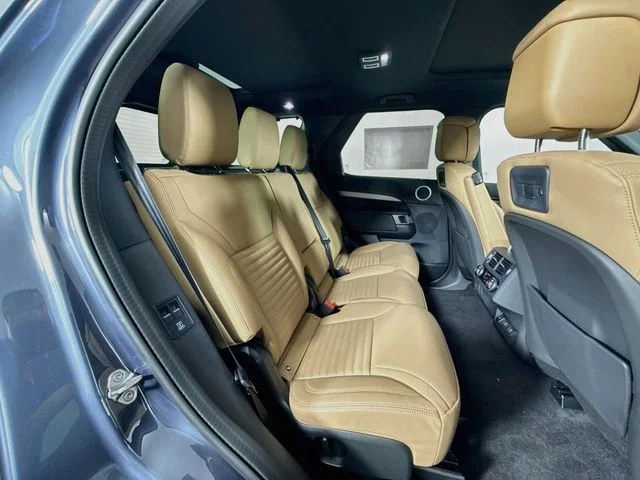 New 2026 Varesine Blue Land Rover Dynamic SE image 29