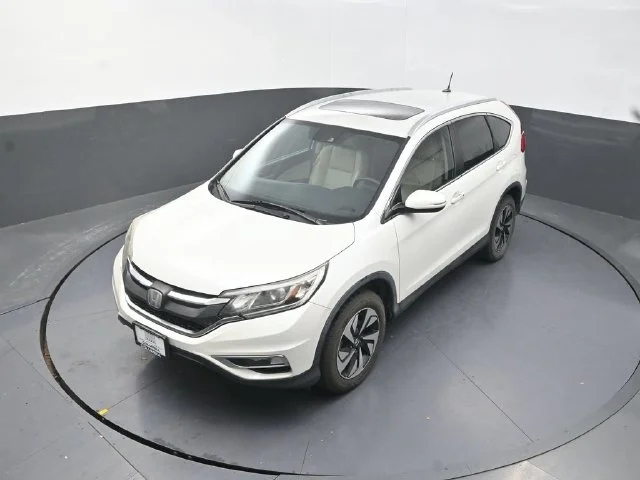 Used 2016  Honda Touring image 13