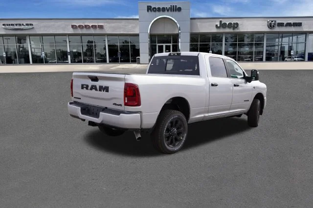 New 2027 Silver-Zynith Exterior Paint RAM Big Horn image 3