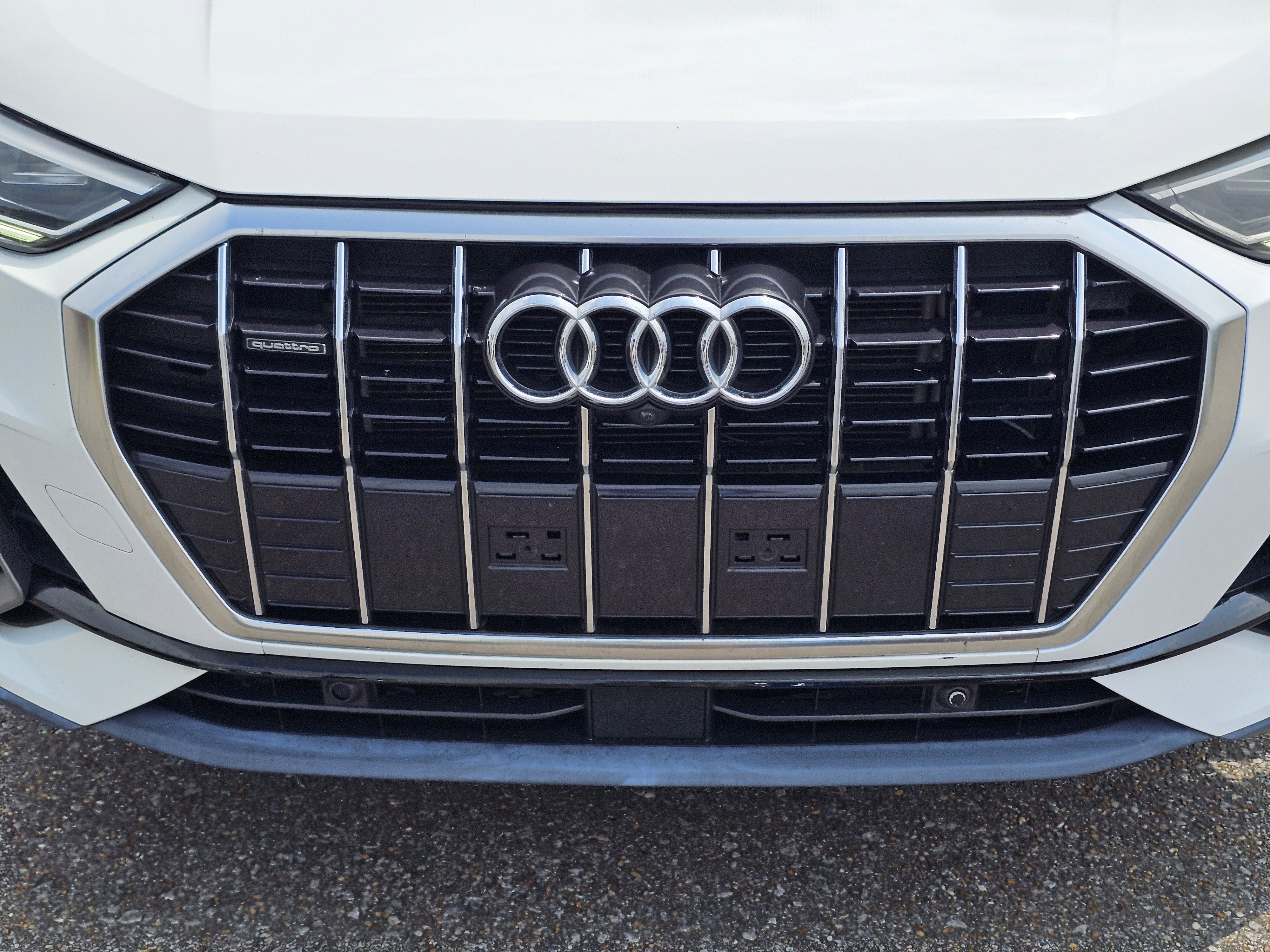 Used 2024 Arkona White Audi S line Premium Plus image 3