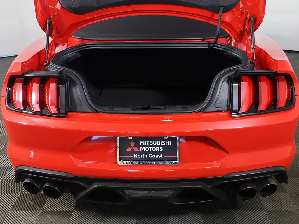 Used 2021 Race Red Ford Shelby GT500 image 19