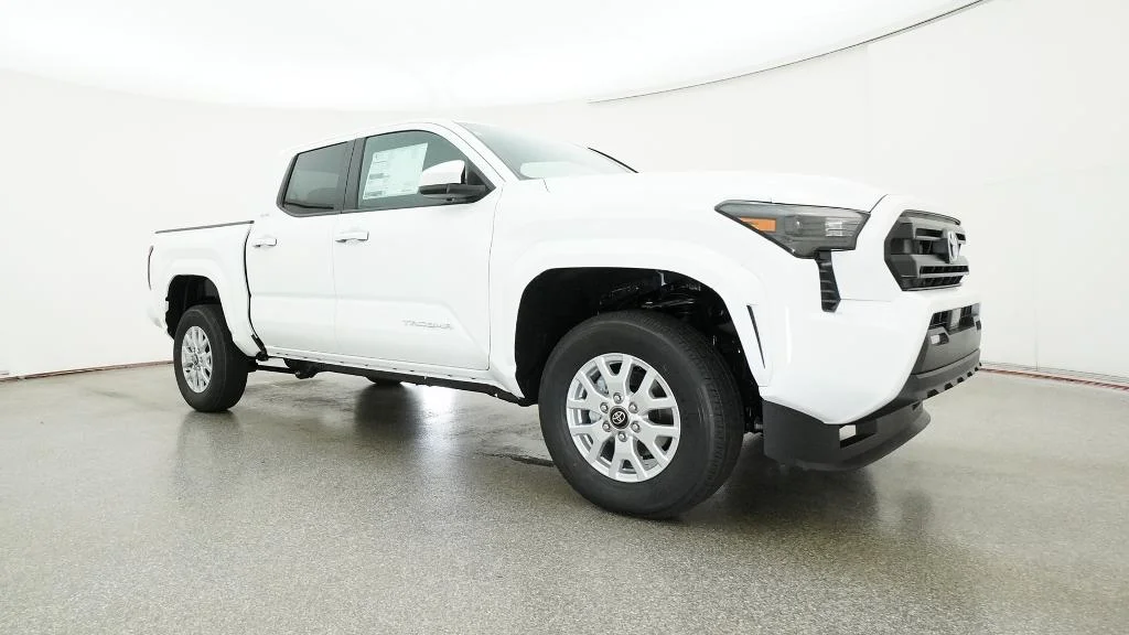 New 2026 Ice Cap Toyota SR5 image 9