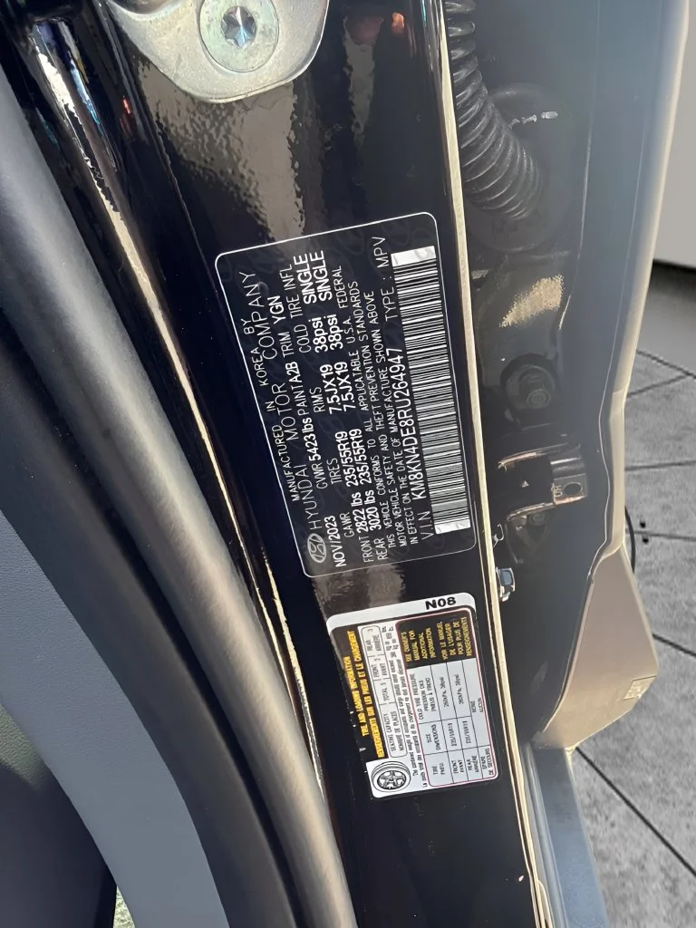 Used 2024 Black Hyundai SEL image 30