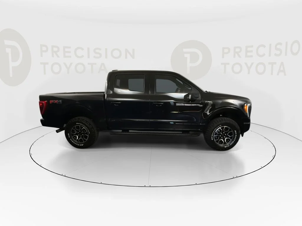 Used 2023 Black Metallic Ford XLT image 22