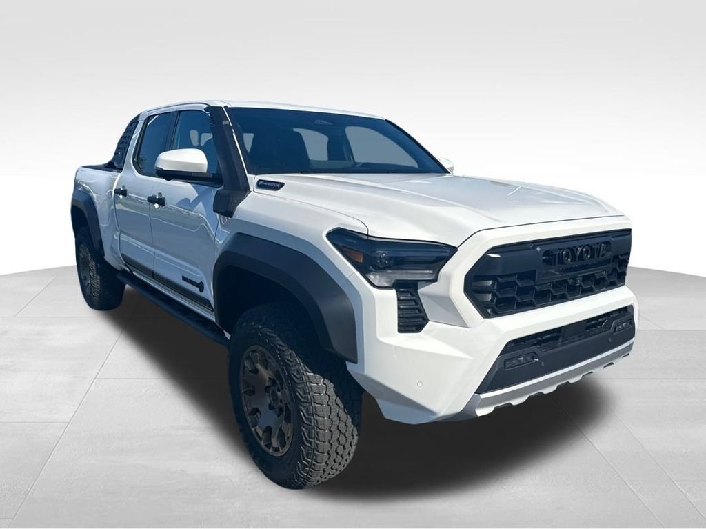 New 2025 White Toyota Trailhunter image 3