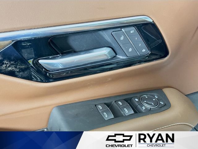 2026 Chevrolet Suburban High Country - Photo 18