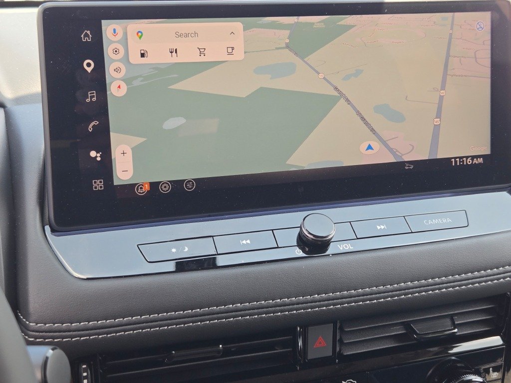 New 2026 Boulder Gray Pearl / Super Black Two-tone Nissan Platinum image 35