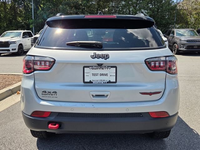 Used 2024 Silver Jeep Trailhawk image 7