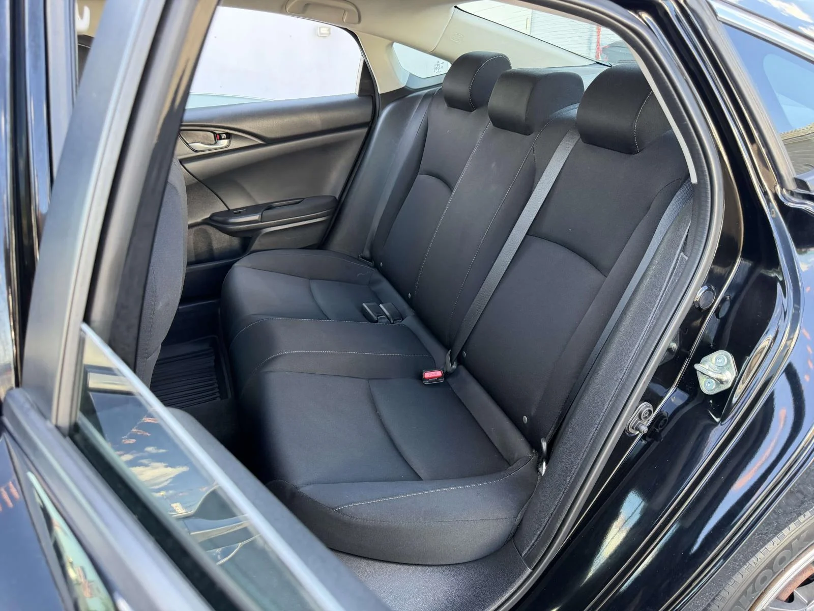 Used 2020 Black Honda LX image 14