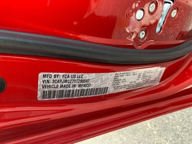 New 2026 Red Hot Pearl-Coat Exterior Paint Jeep Overland image 19